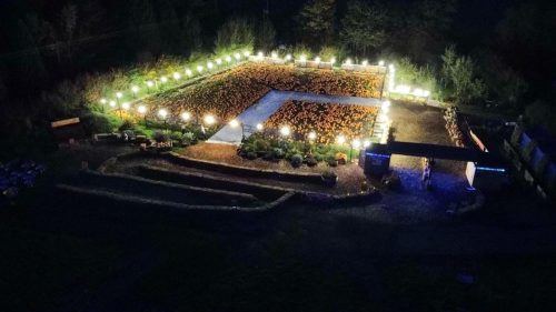 Commercial-outdoor-lights-2