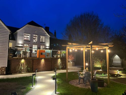 Domestic-garden-lights-8